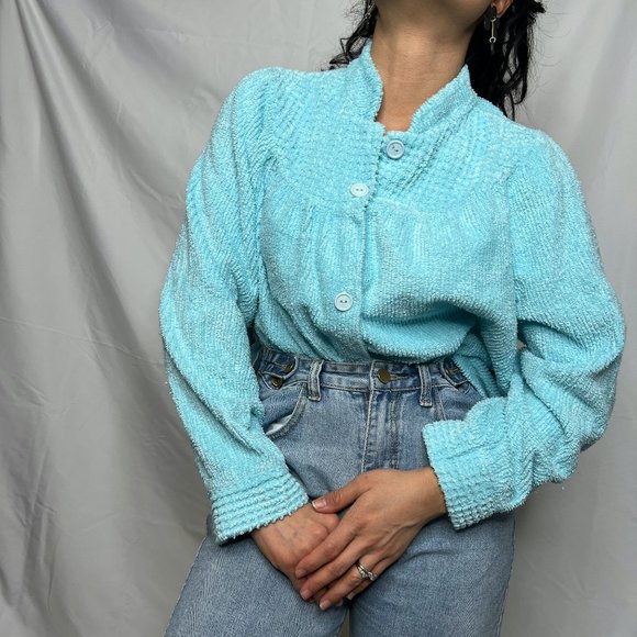 Vintage 1970s chenille bed jacket robe medium blue button down robe top romantic - Picture 8 of 9